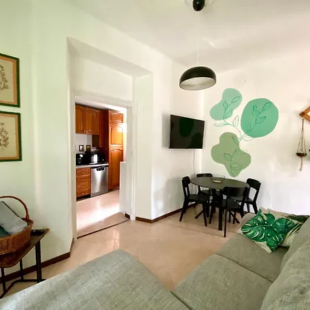 With Partial View On Apartament Blevio